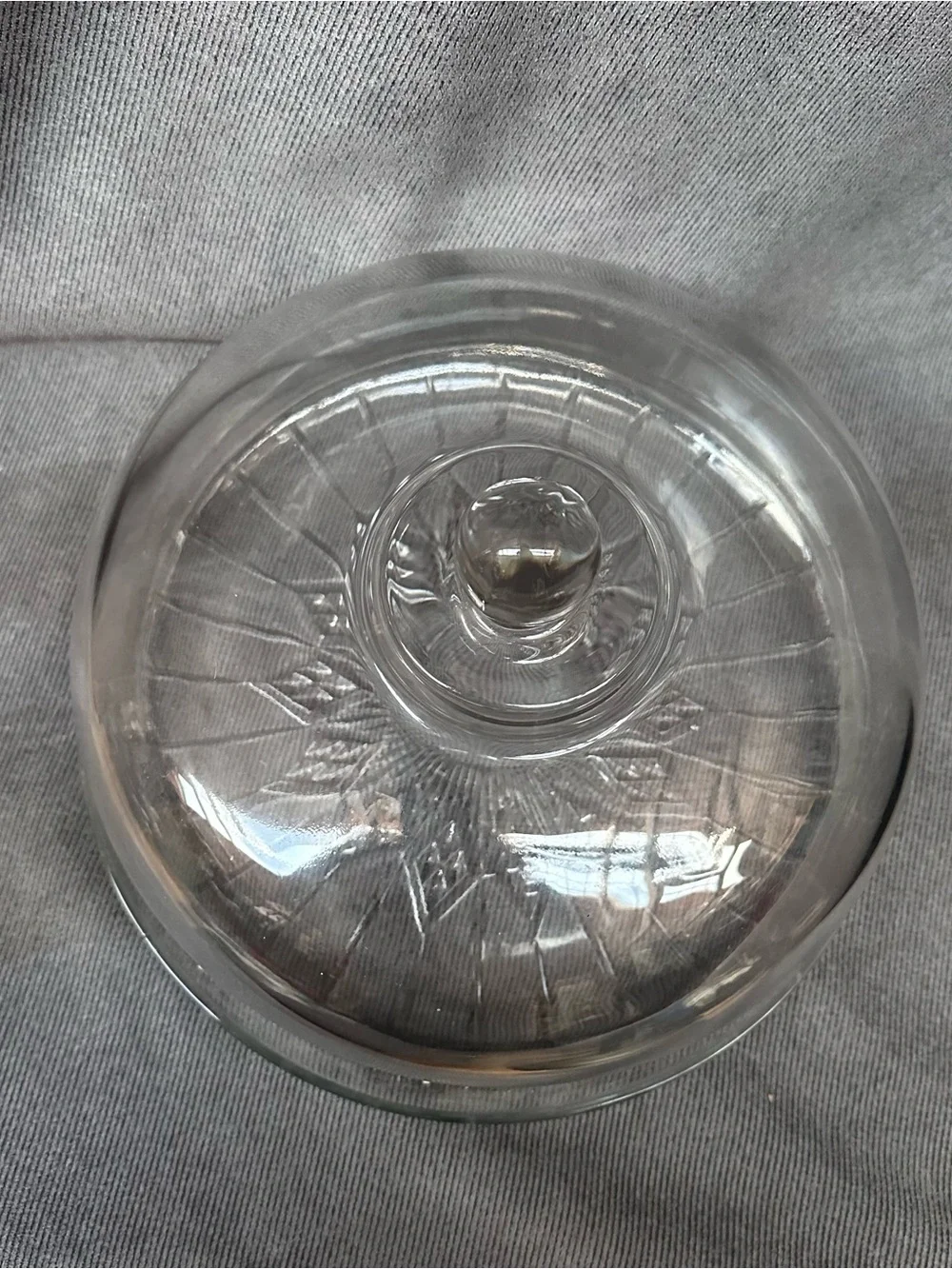 Vintage glass cake plate with cover 12”